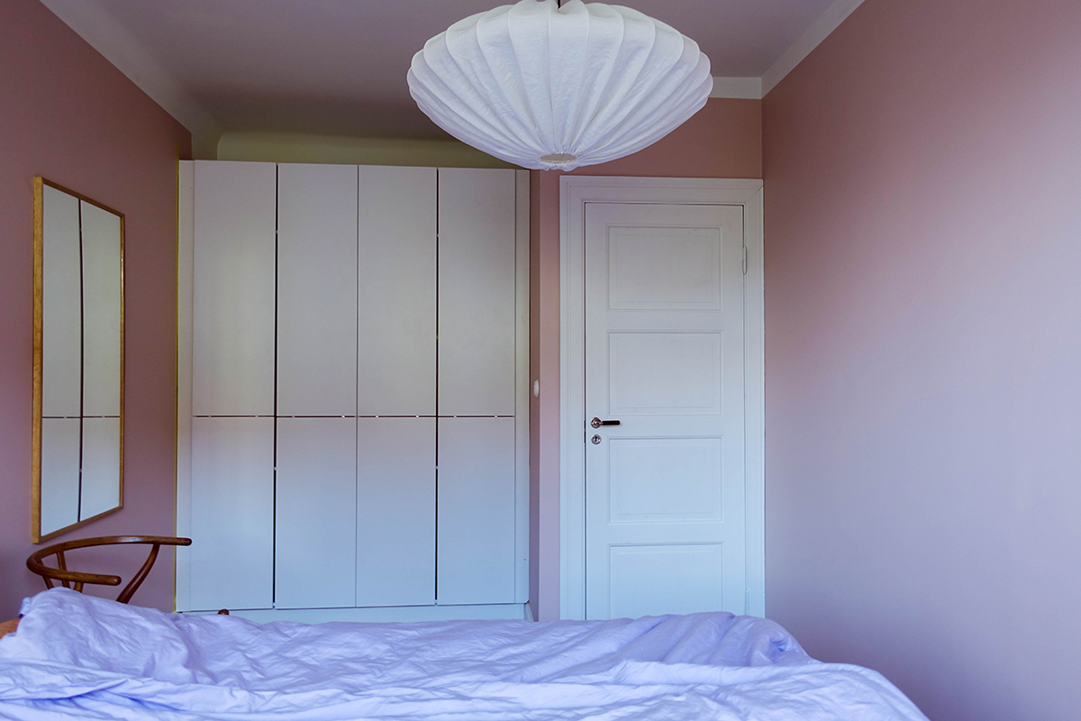 Deco Pink Jotun Lady