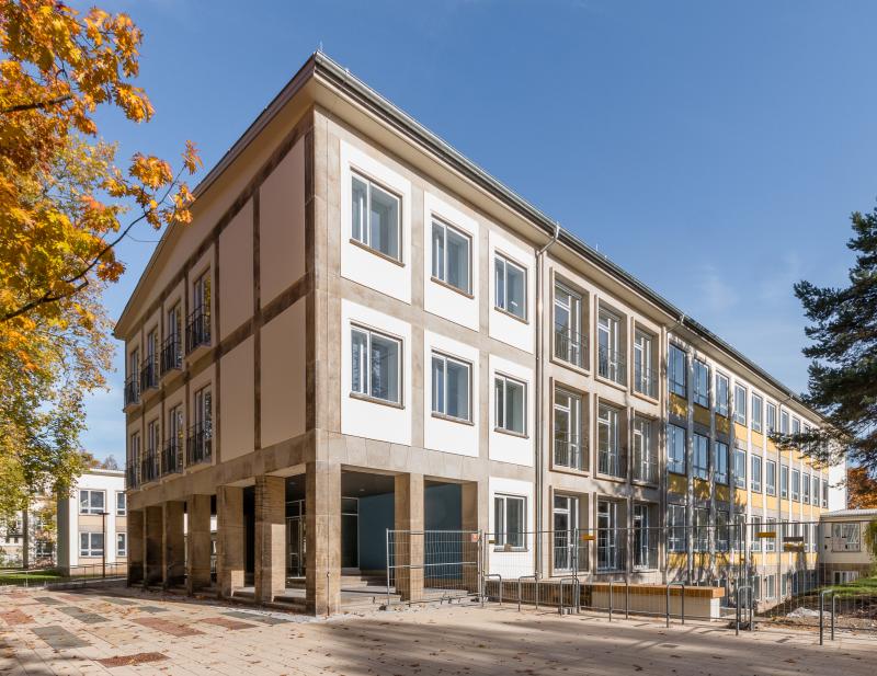 374-01 Besondere Anerkennung: Erlweinpreis der Stadt Dresden