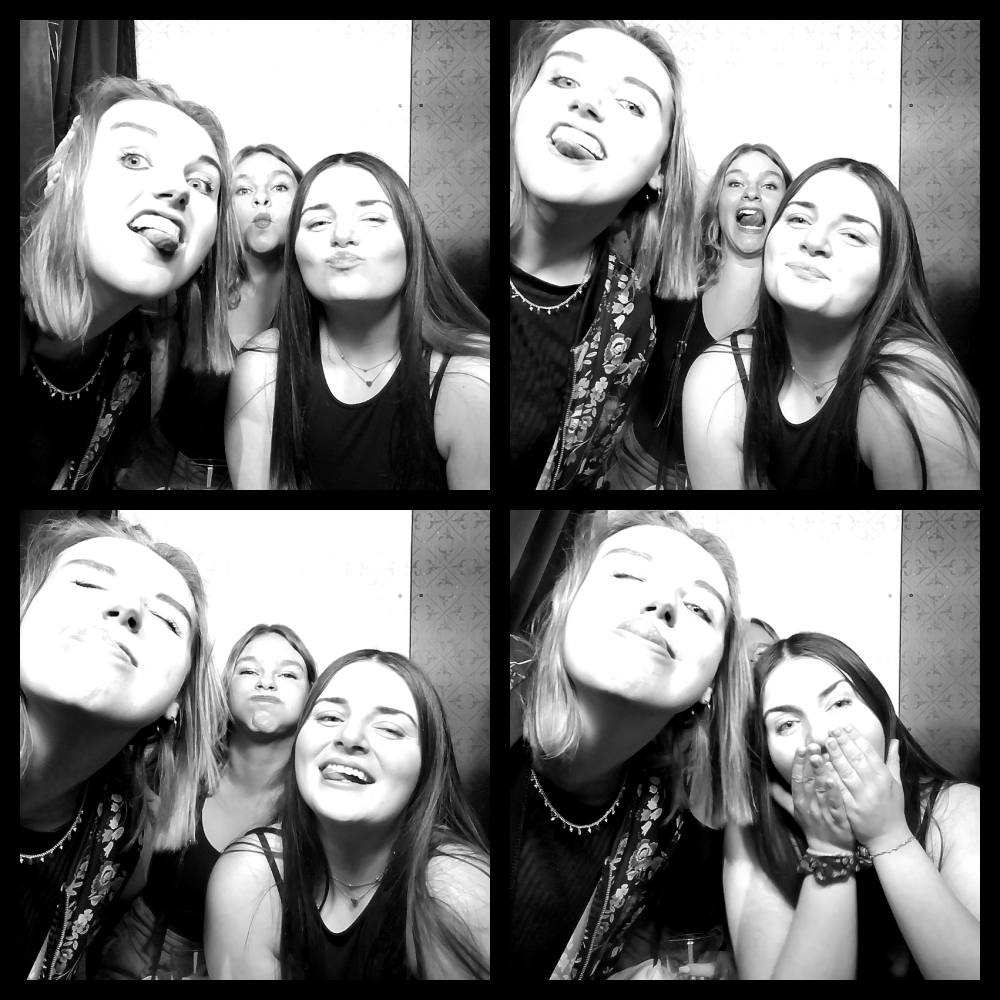 Photomat 27.01.2024 23:10:32