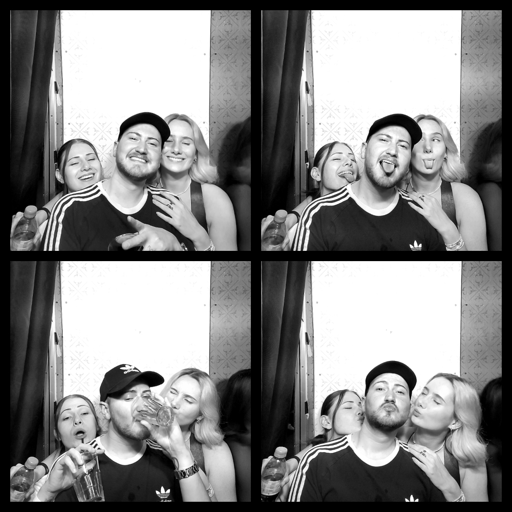 Photomat 27.01.2024 23:46:01