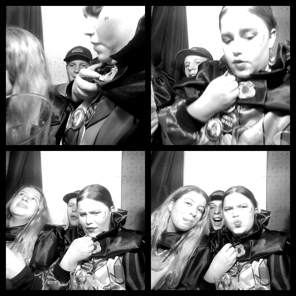 Photomat 12.02.2024 21:10:14