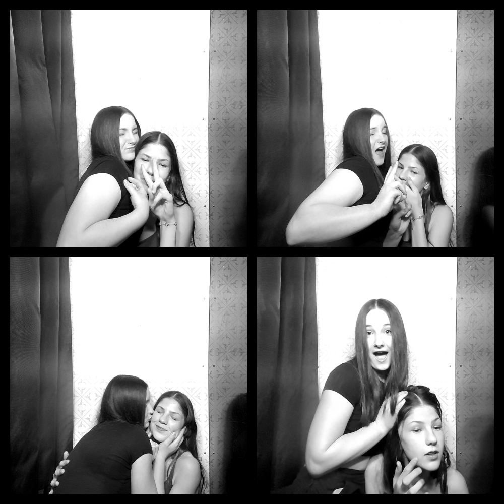 Photomat 03.03.2024 00:15:30