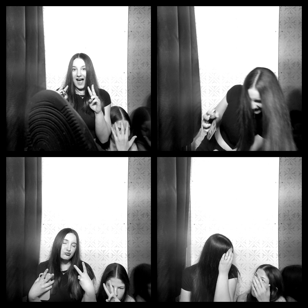 Photomat 03.03.2024 00:16:34