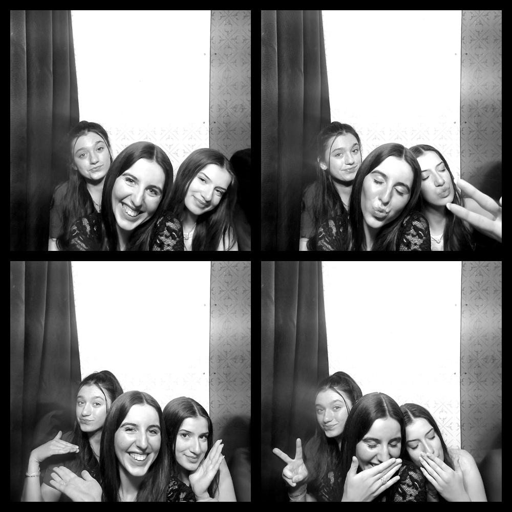 Photomat 03.03.2024 00:18:40