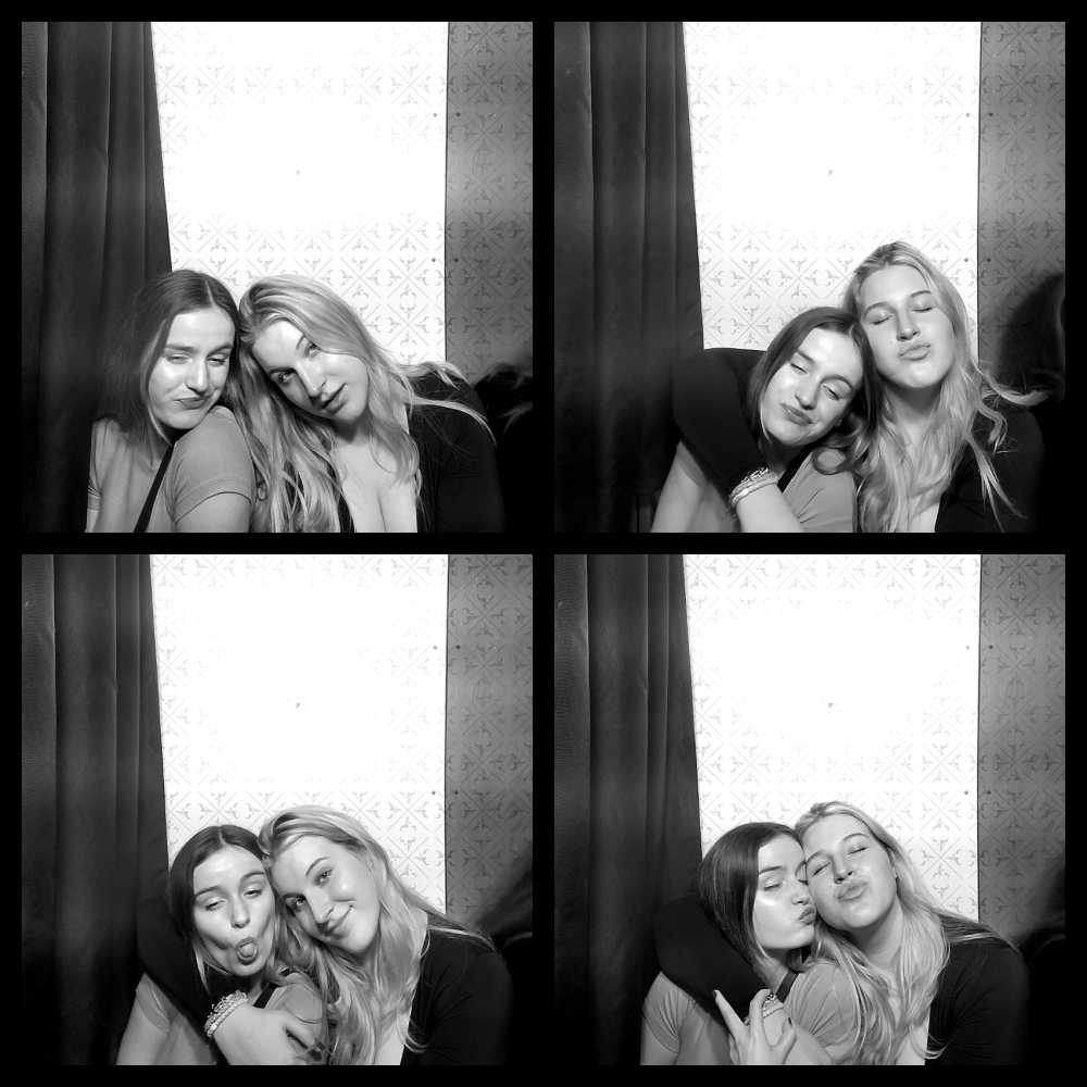 Photomat 03.03.2024 00:54:28