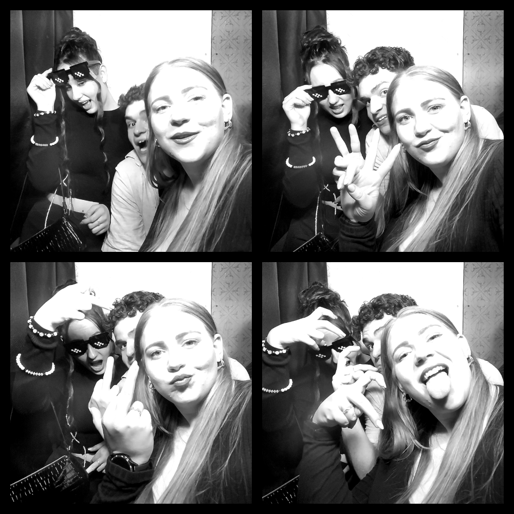 Photomat 03.03.2024 01:00:54