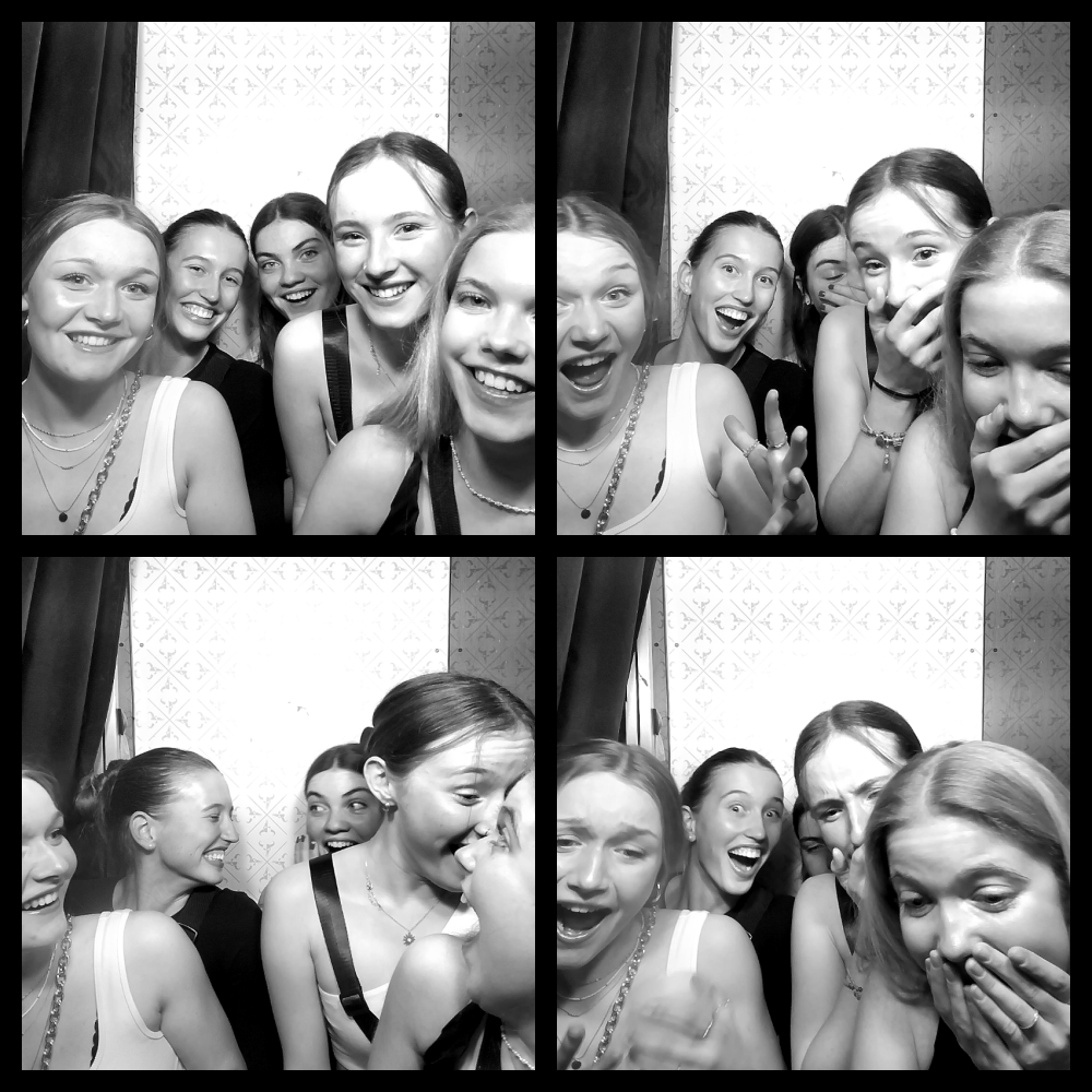 Photomat 03.03.2024 01:03:43