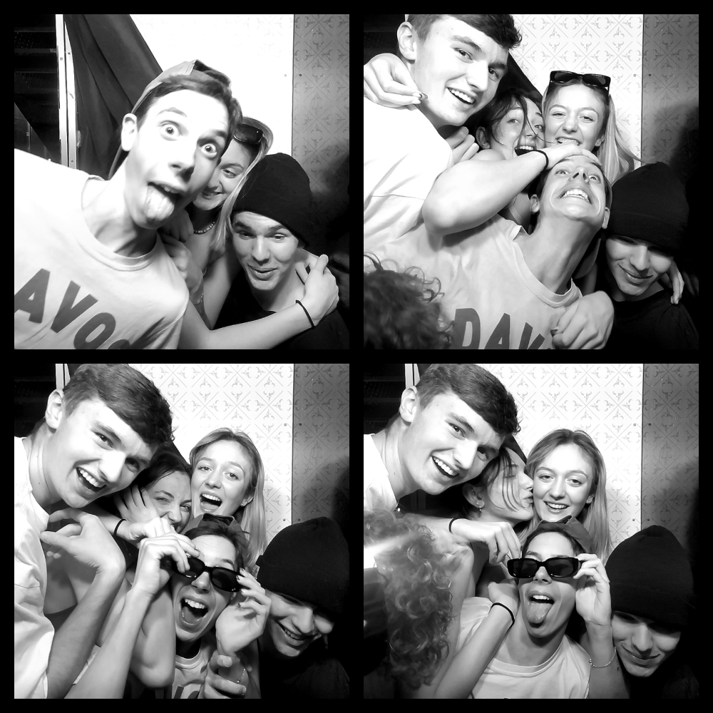 Photomat 03.03.2024 01:09:42