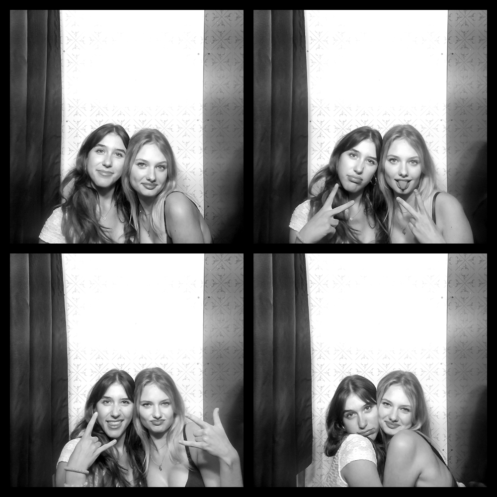 Photomat 11.10.2025 22:44:10
