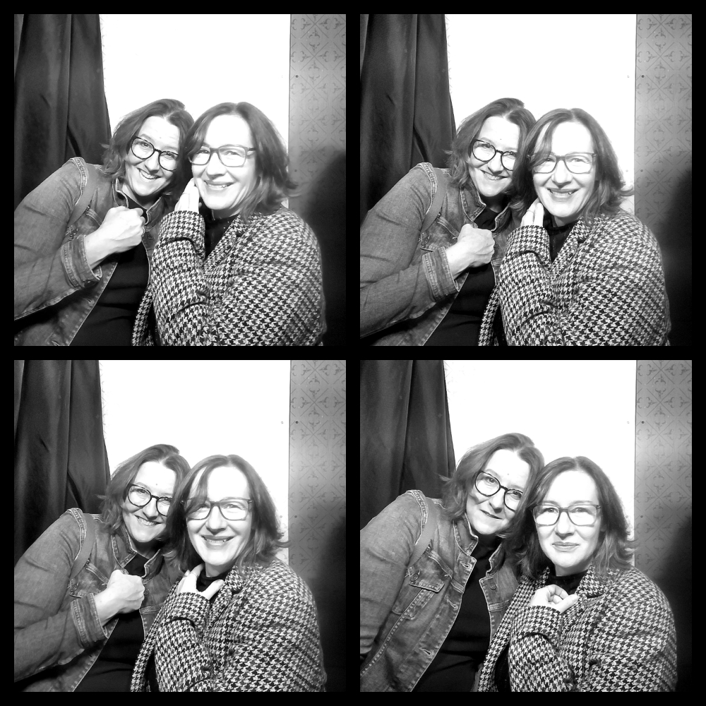 Photomat 15.10.2025 21:40:00