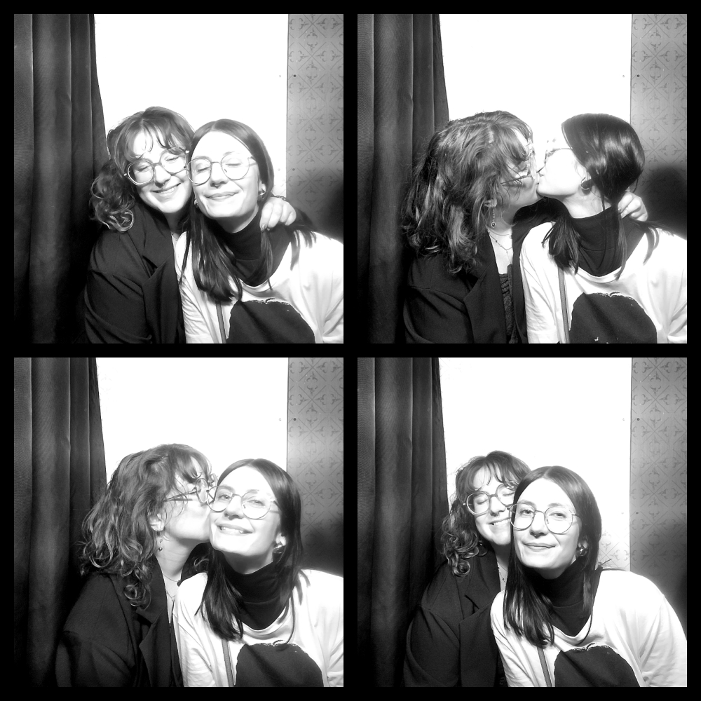 Photomat 15.10.2025 22:08:06