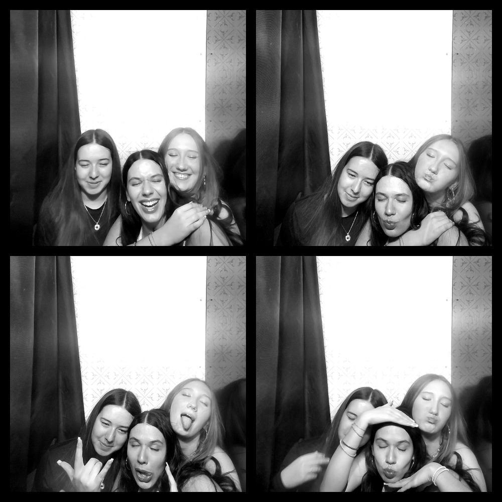 Photomat 26.10.2025 02:24:07