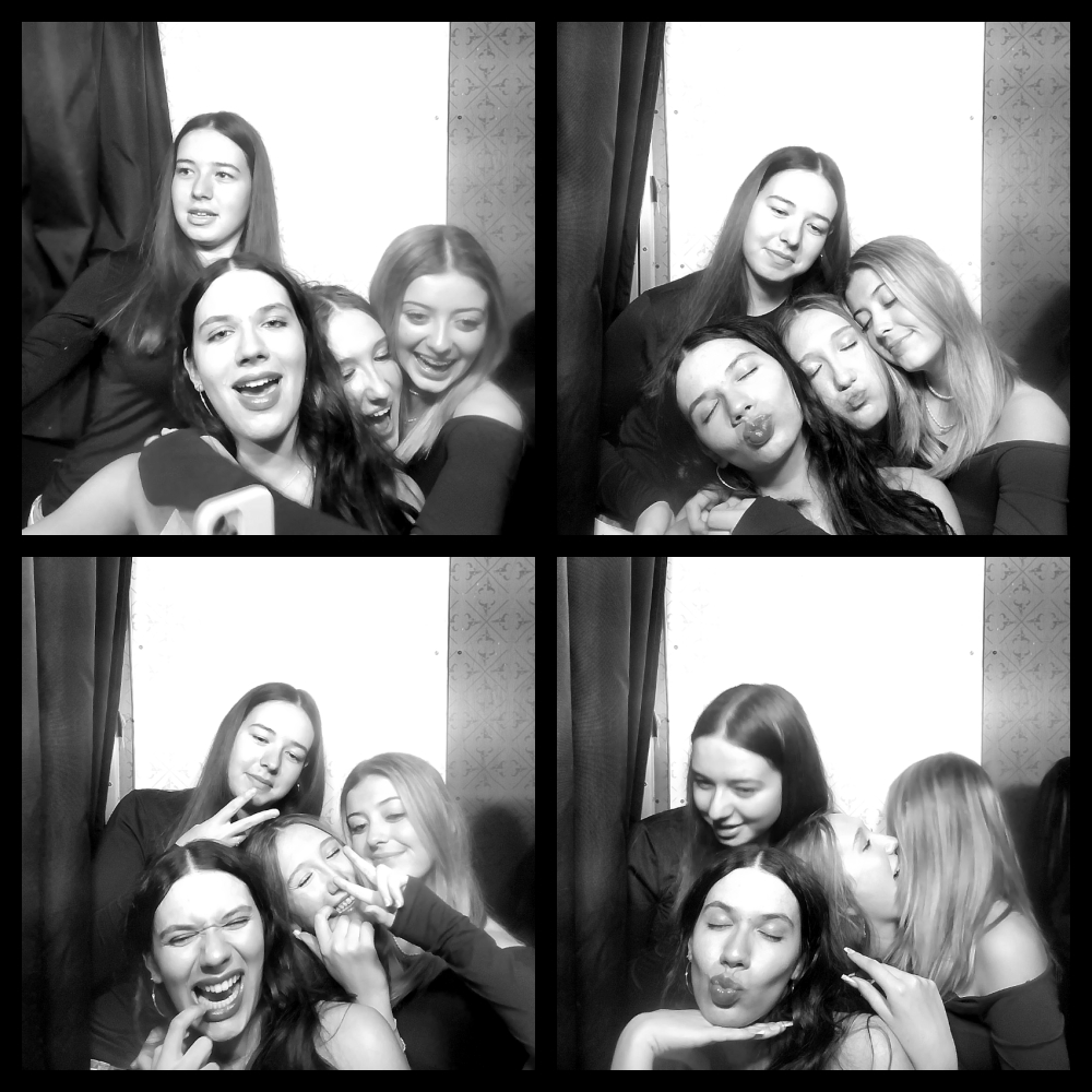 Photomat 26.10.2025 02:27:43