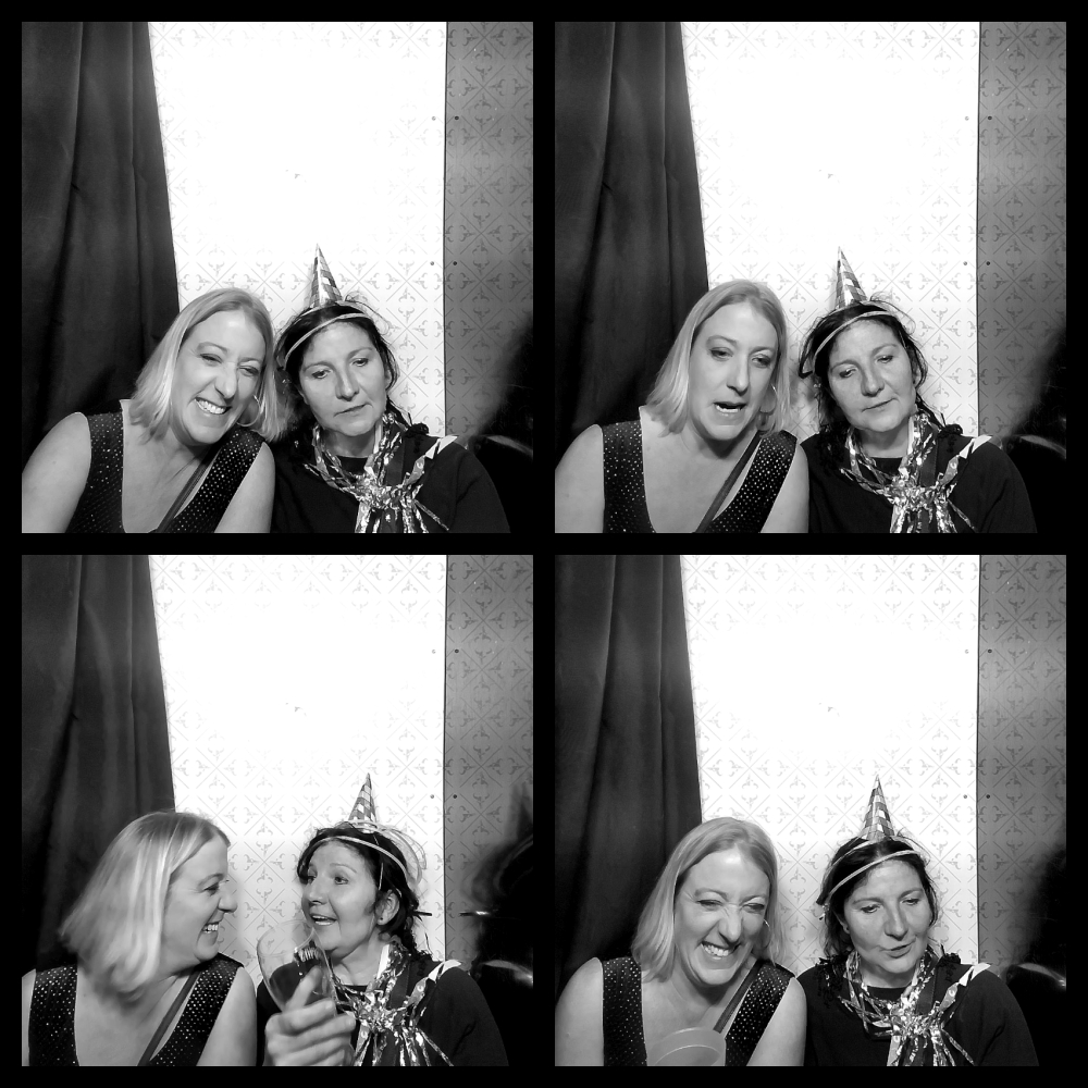 Photomat 01.01.2026 01:53:07