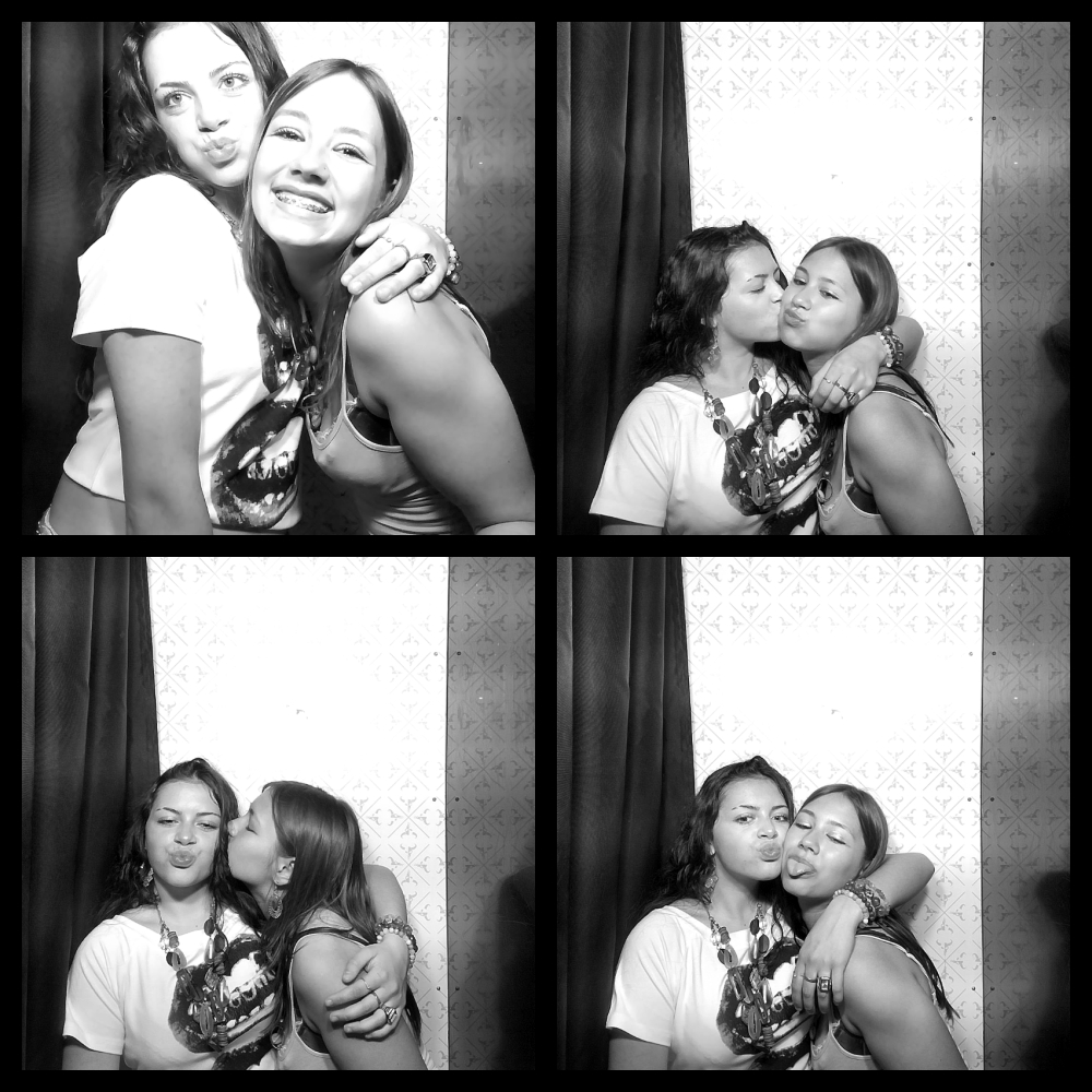 Photomat 04.04.2026 22:30:59