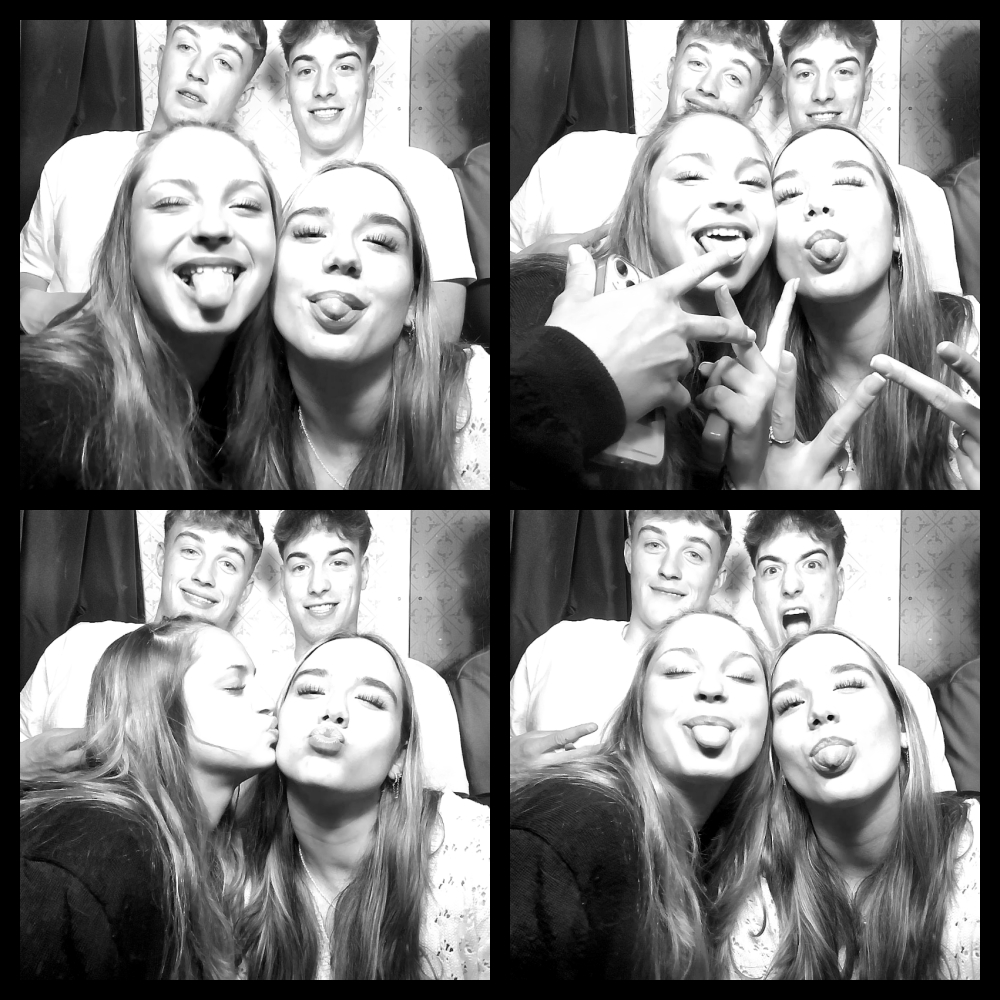 Photomat 04.04.2026 22:33:36