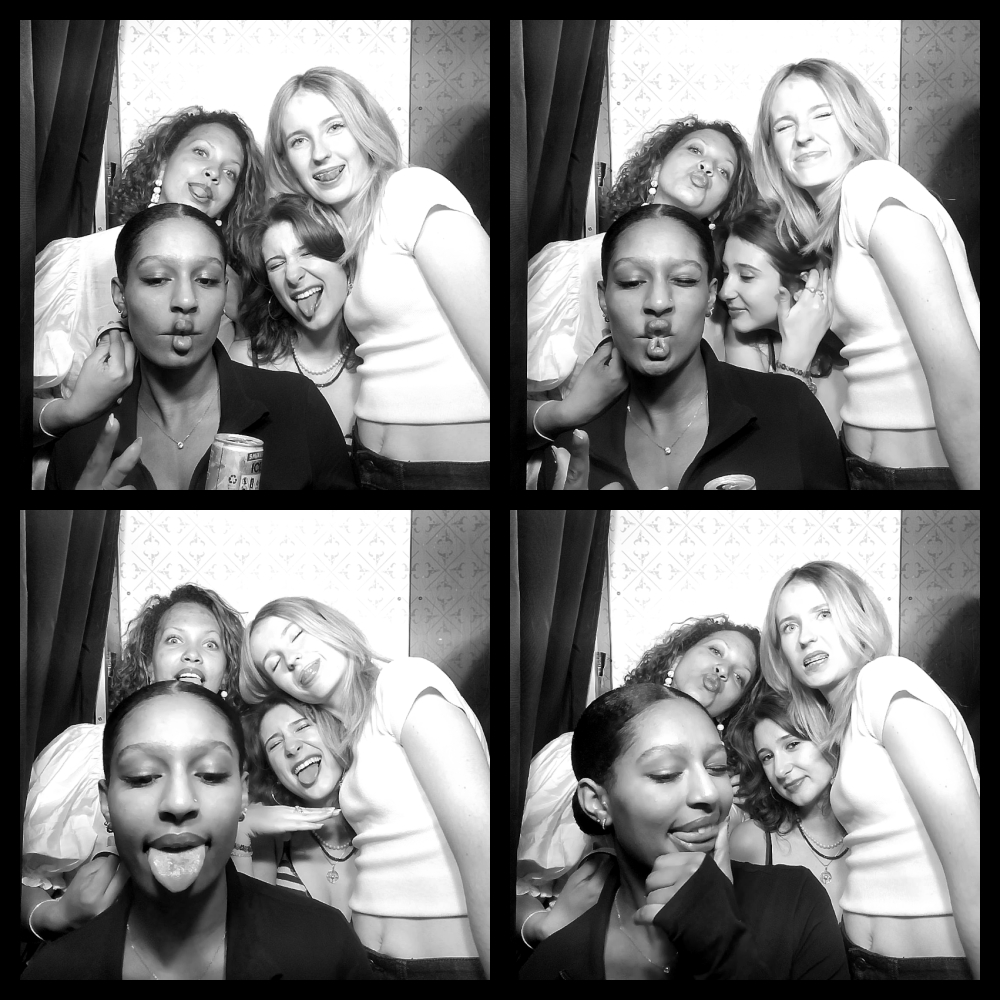 Photomat 04.04.2026 22:55:09