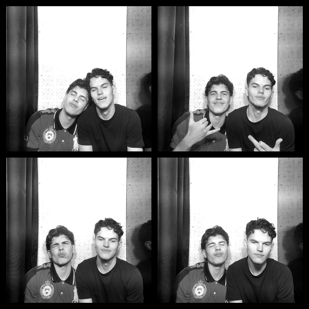 Photomat 04.04.2026 23:09:58