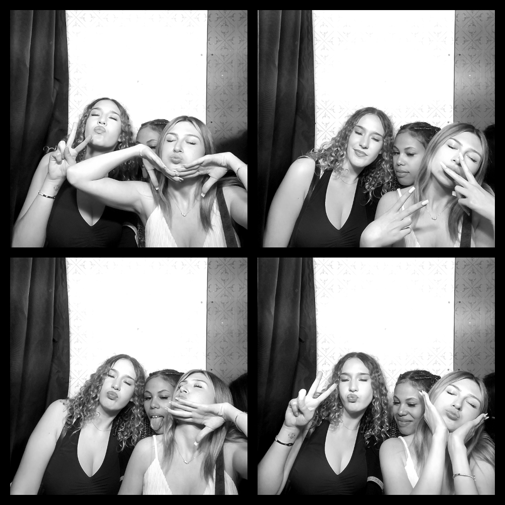 Photomat 05.04.2026 00:01:37