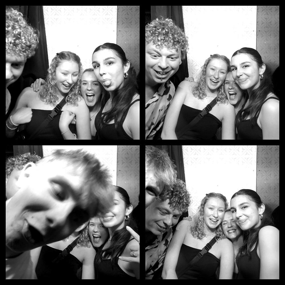 Photomat 05.04.2026 00:19:43