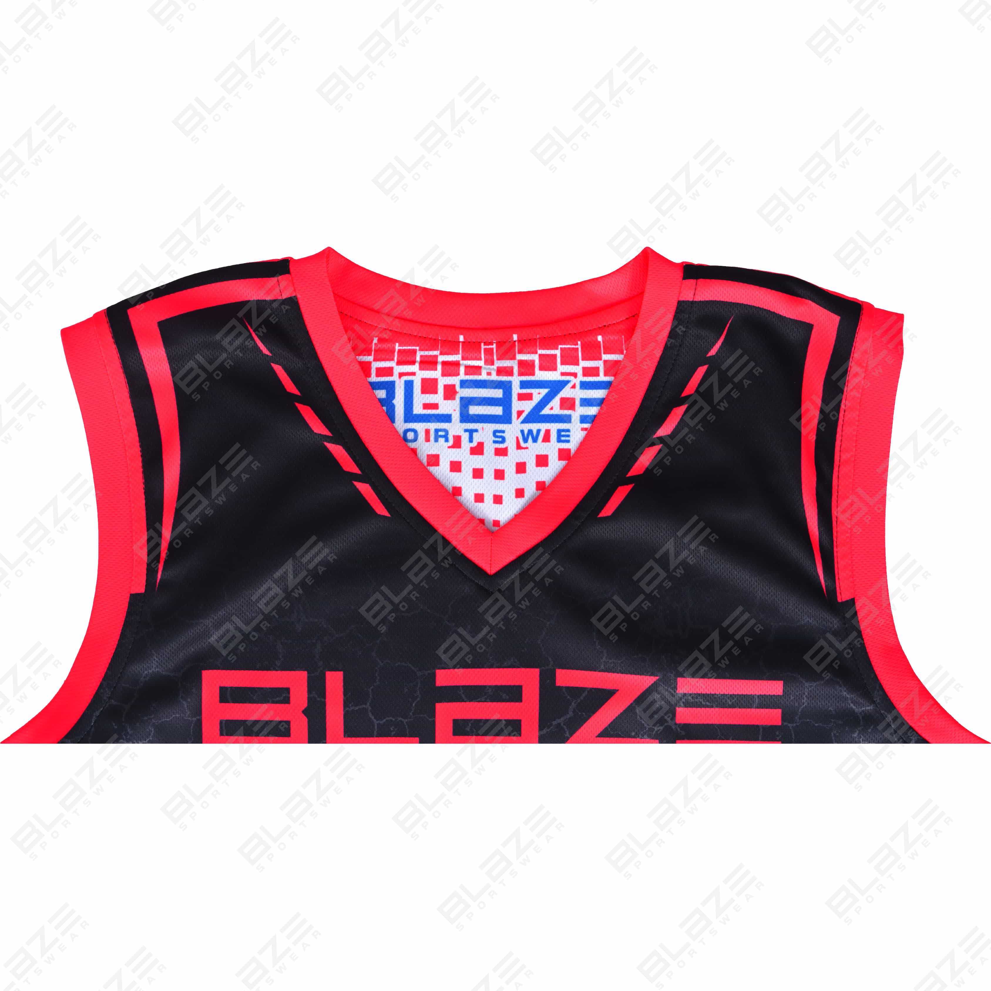  Custom 100% polyester basketball uniform with a trendy design for athletes, featuring a modern kit. image