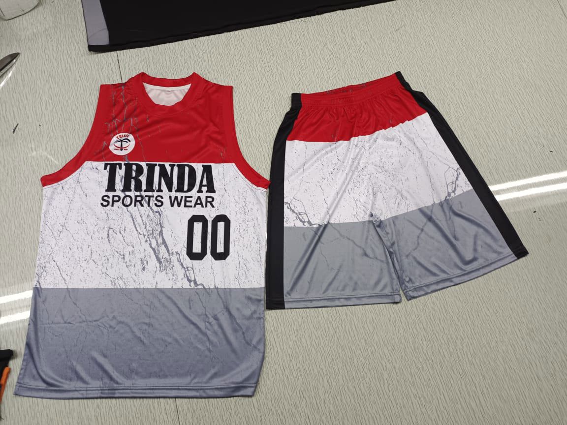 High Quality Basket Ball Uniform With Customised Logo image