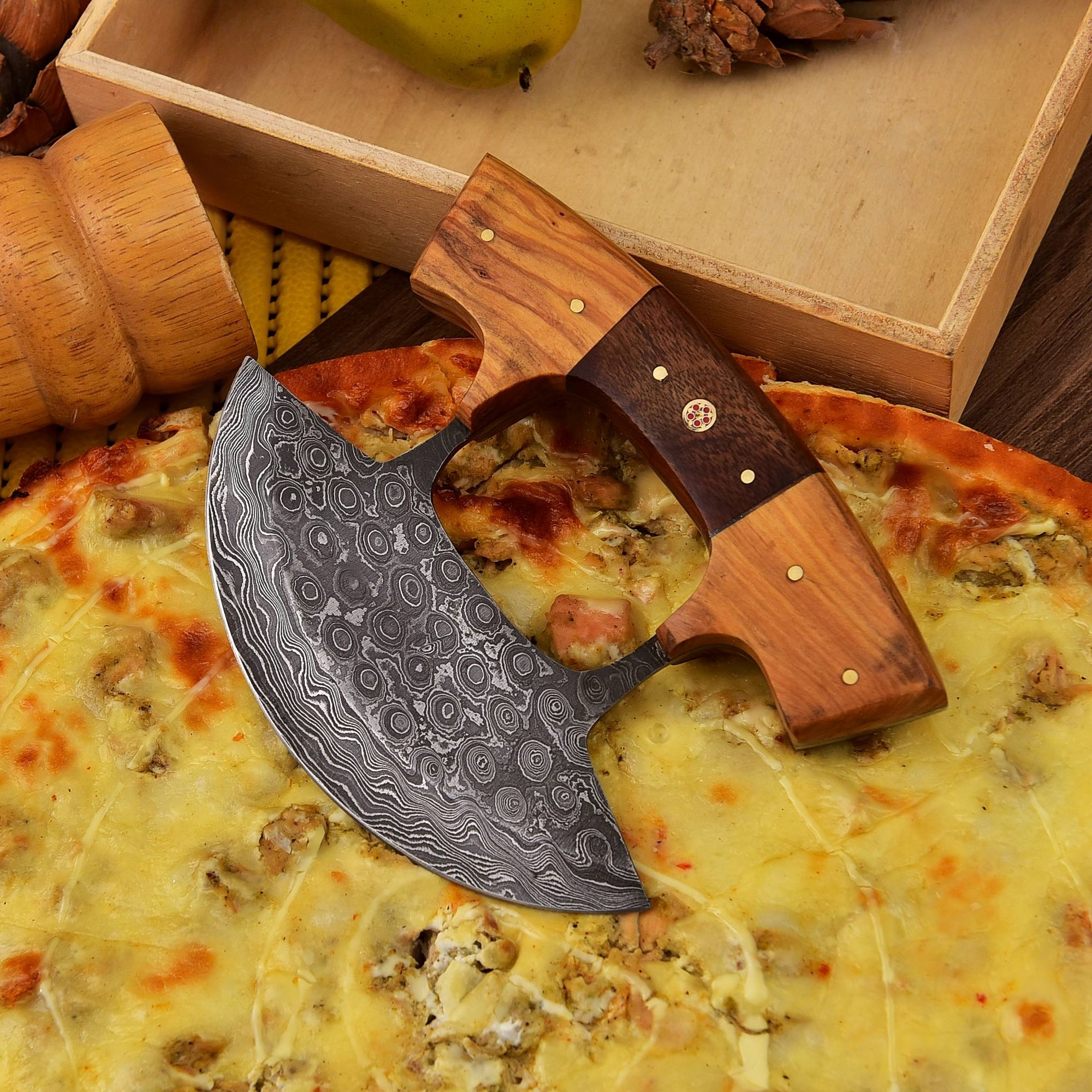 Handmade Damascus Steel Pizza Cutter ULU chef image