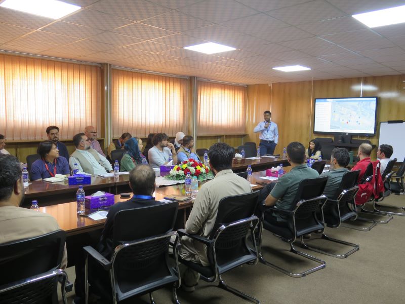 Presentation during WFP warehouse visit in Kabul