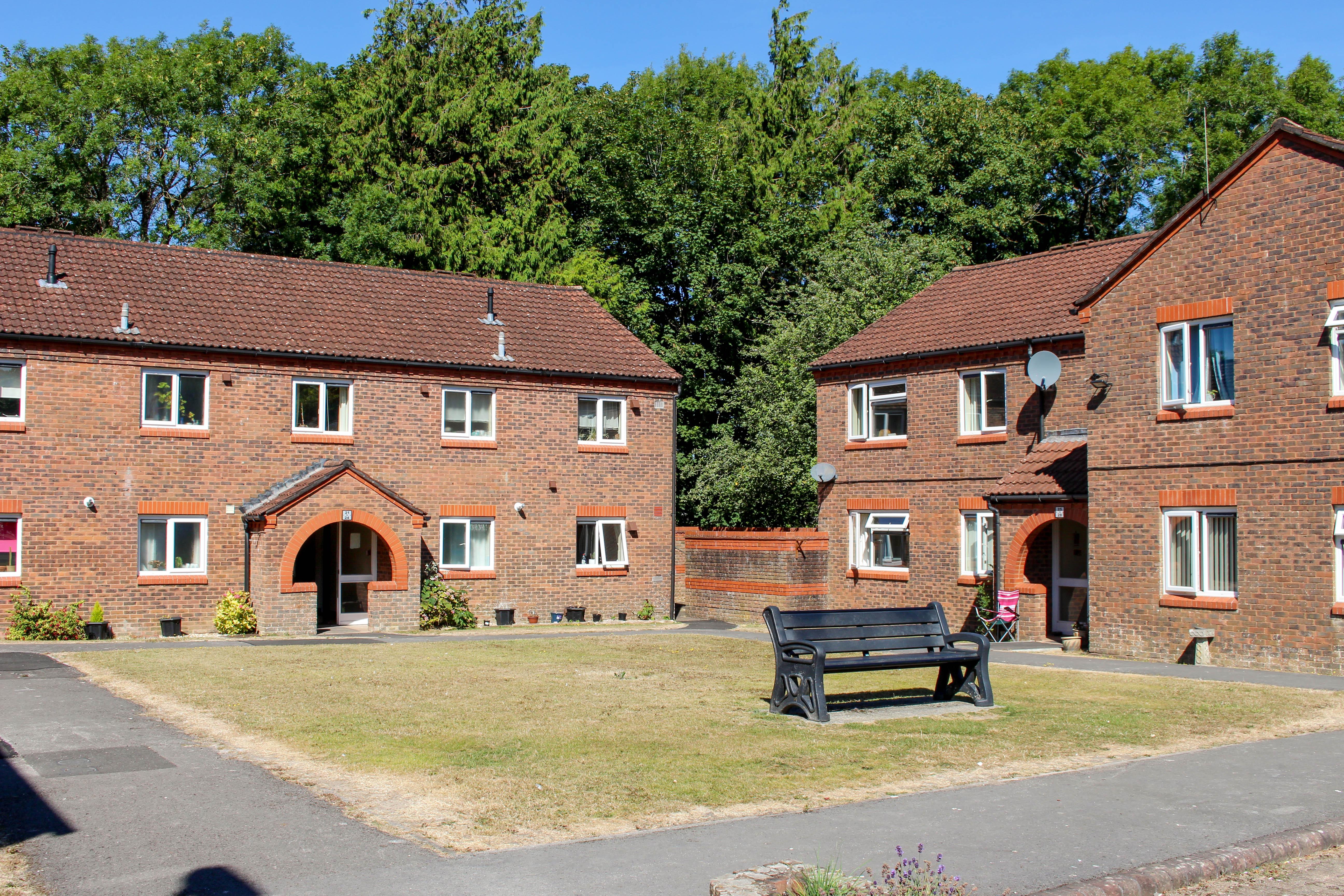 Living well together (good neighbourhood management) policy