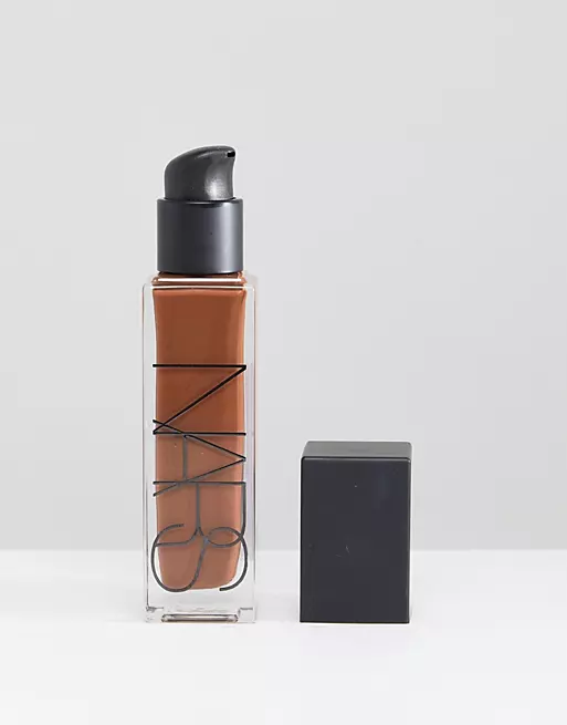 NARS foundation- MCN Beauty Hack