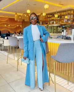 Styling Blazers - Debbie Beeko