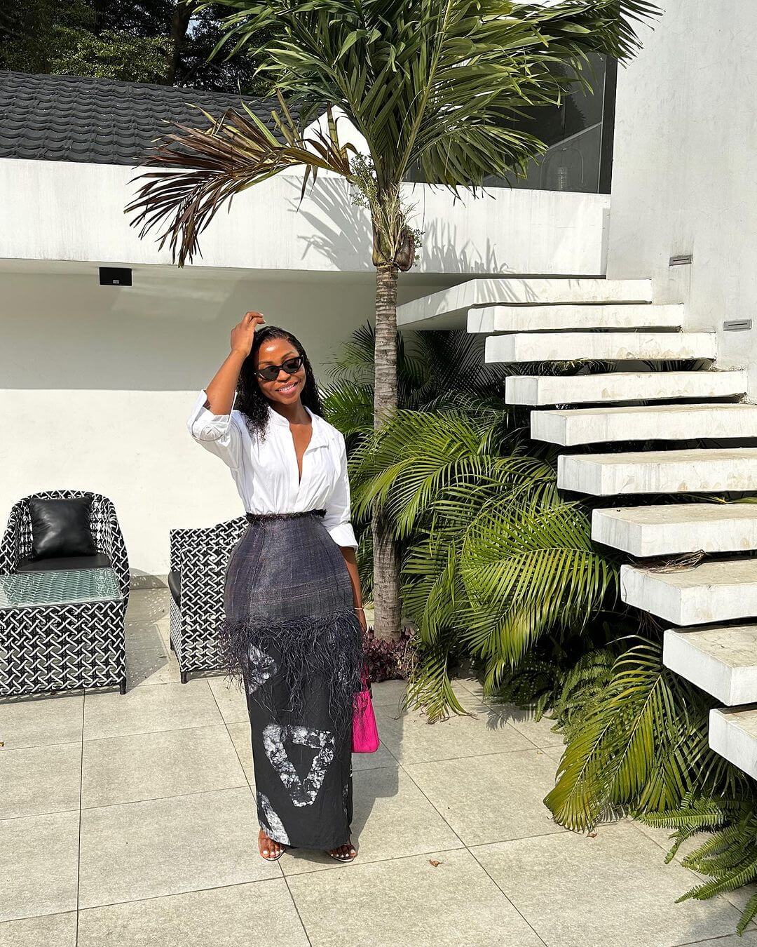 2023 fashion trends- Maxi skirt