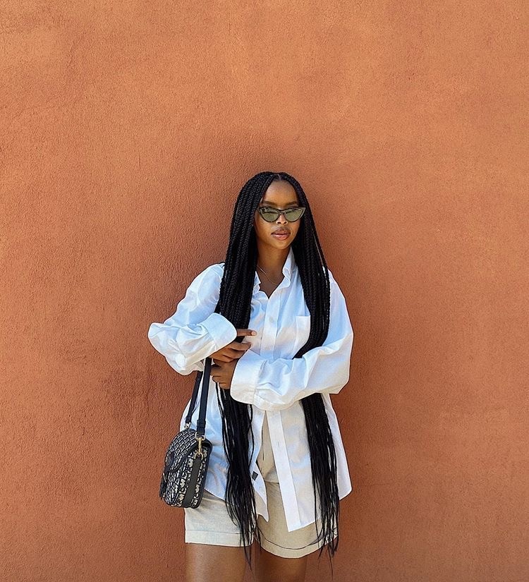 White shirt summer look with shorts