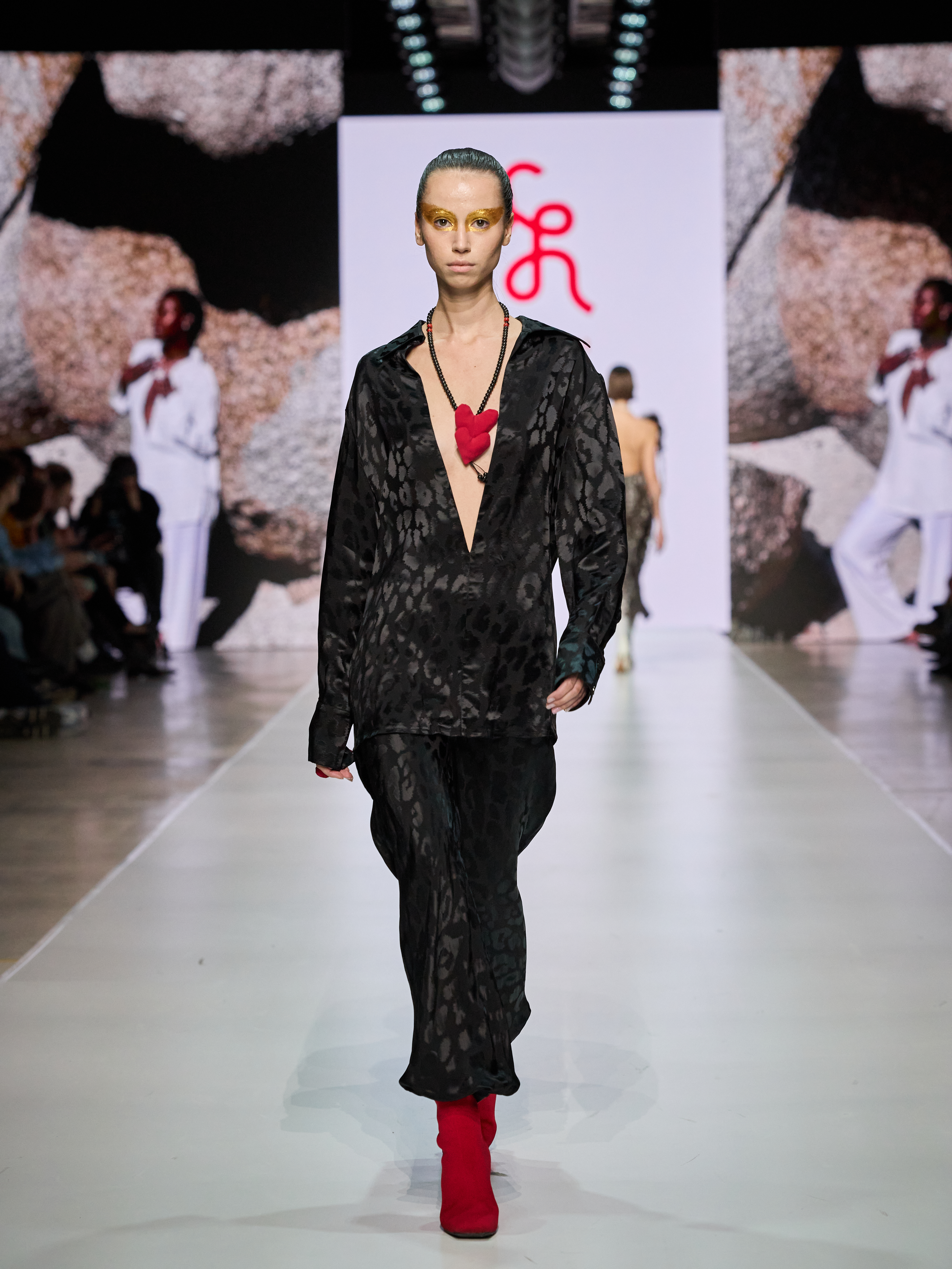 Moscow Fashion Week beauty trends - cool liners