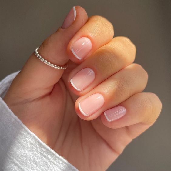 micro french nails