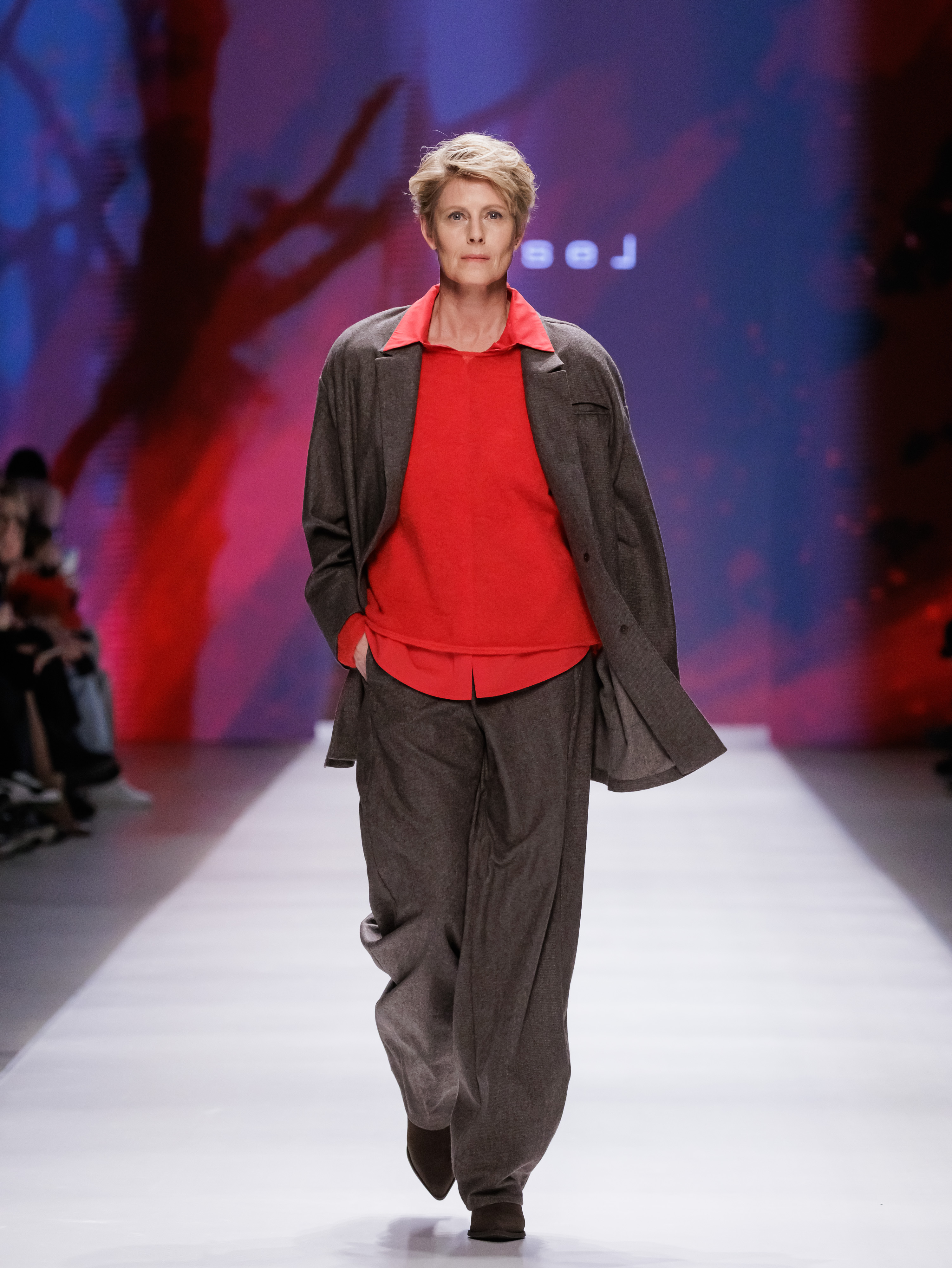 Moscow Fashion Week beauty trends - ageless beauty