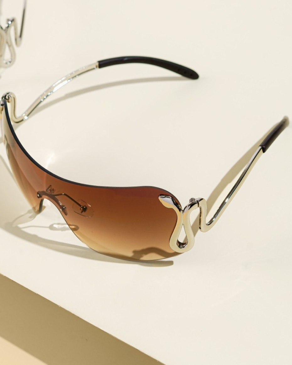 “Retro Sunglasses” by Shopextras via Shopeextras.ng