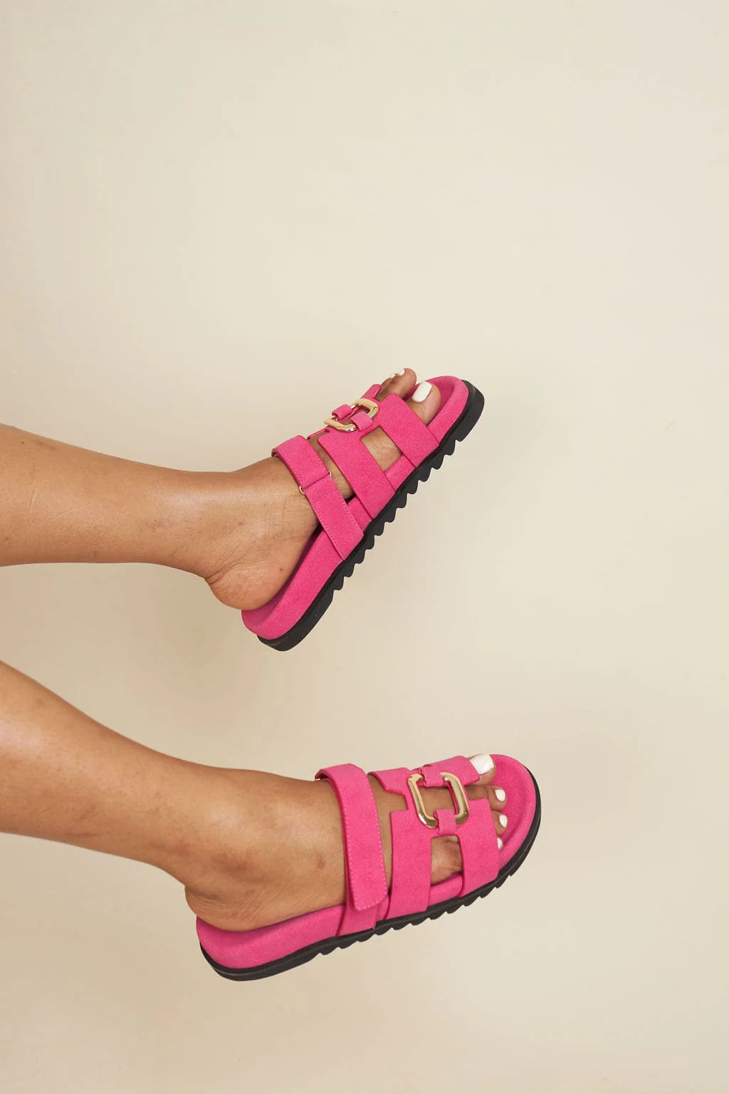 Pay day shopping list- Vonn Slides in Pink via outlashbrandng.com