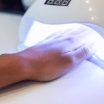UV lamps could cause Skin cancer via Freepik