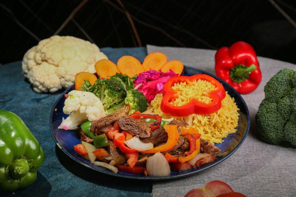 A healthy meal by Mohanad Karawanchy via Unsplash