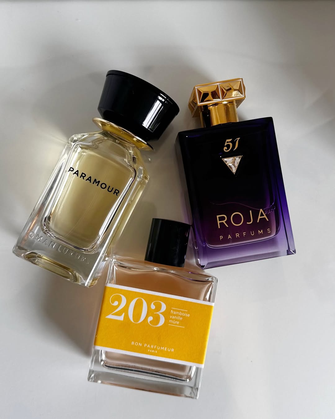 Niche perfume layering via @vicckyalfa on Instagram