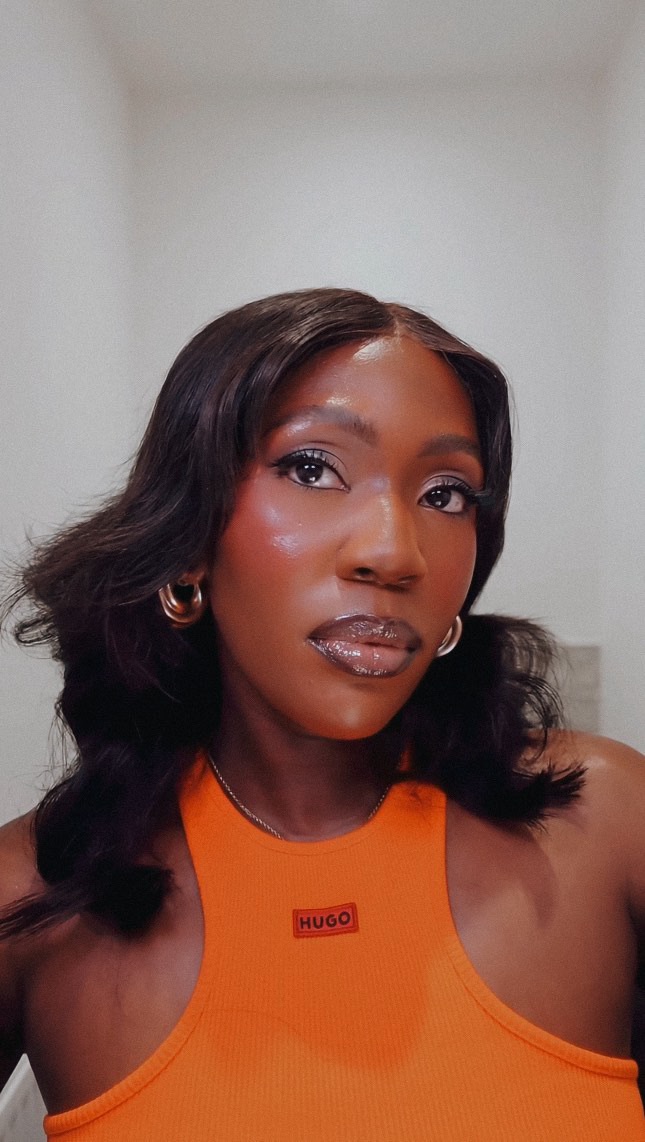 Beauty content creation. Beauty influencer, Fisayo Odejayi