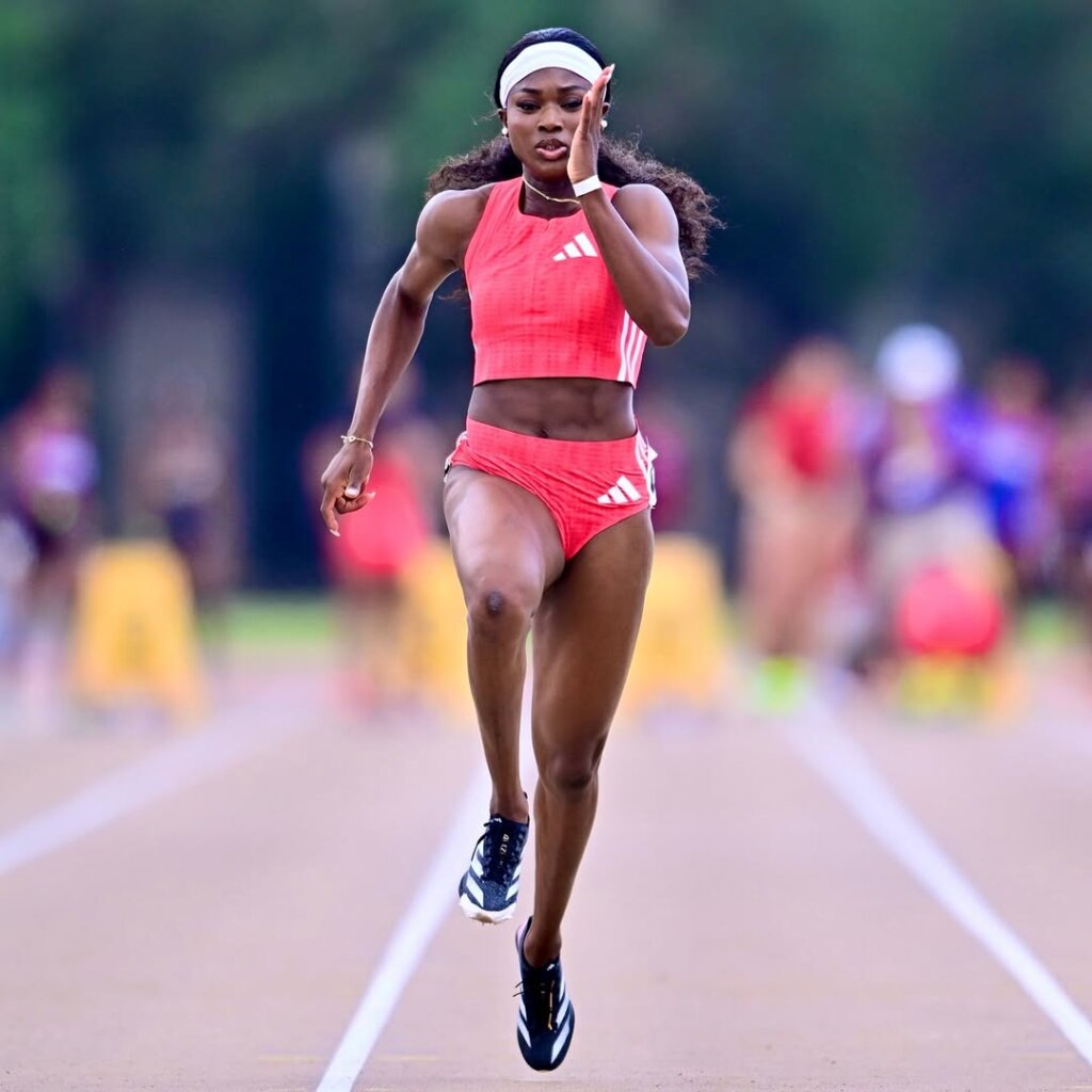 Favour Ofili via @ofili.fa on Instagram 