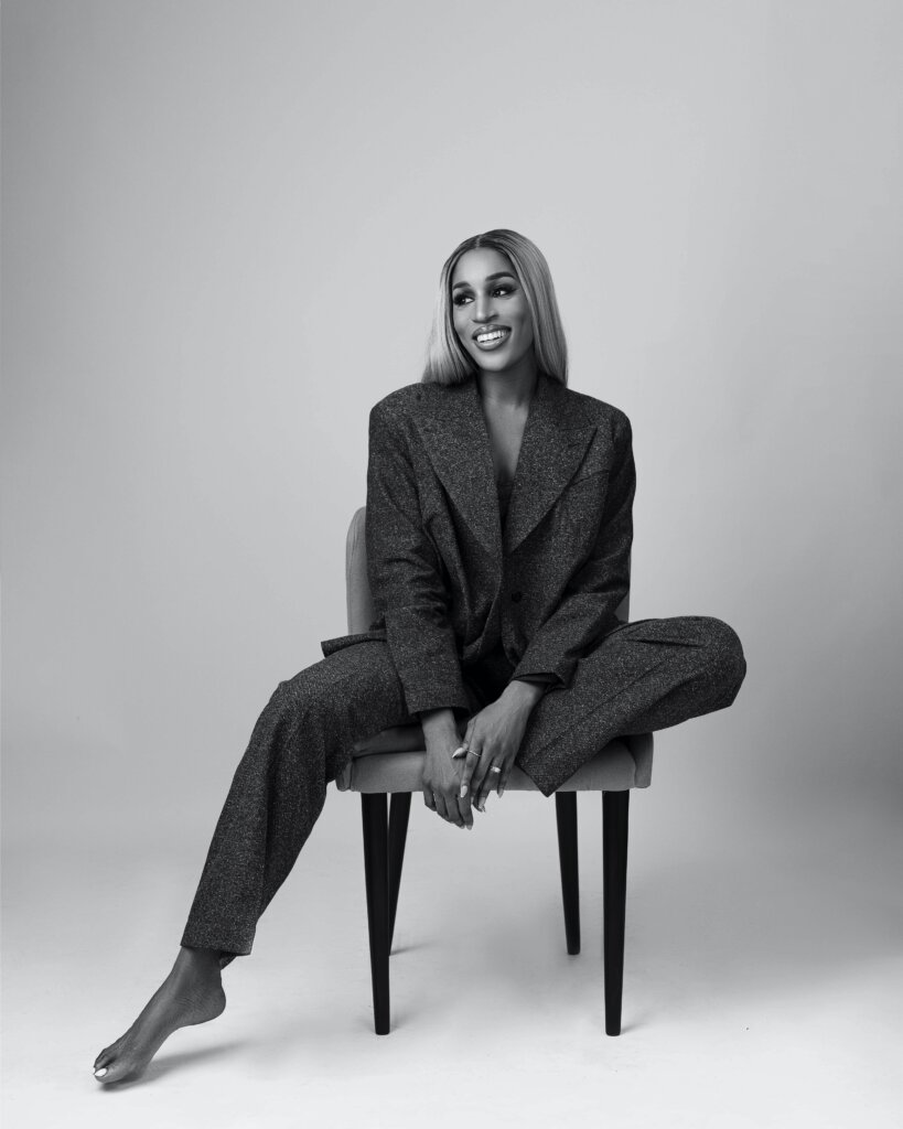 Nicole Chikwe, by Ryan Alabi (Ryan OniFOTO)