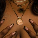 Denise's jewellery detail via @m.akinjobi