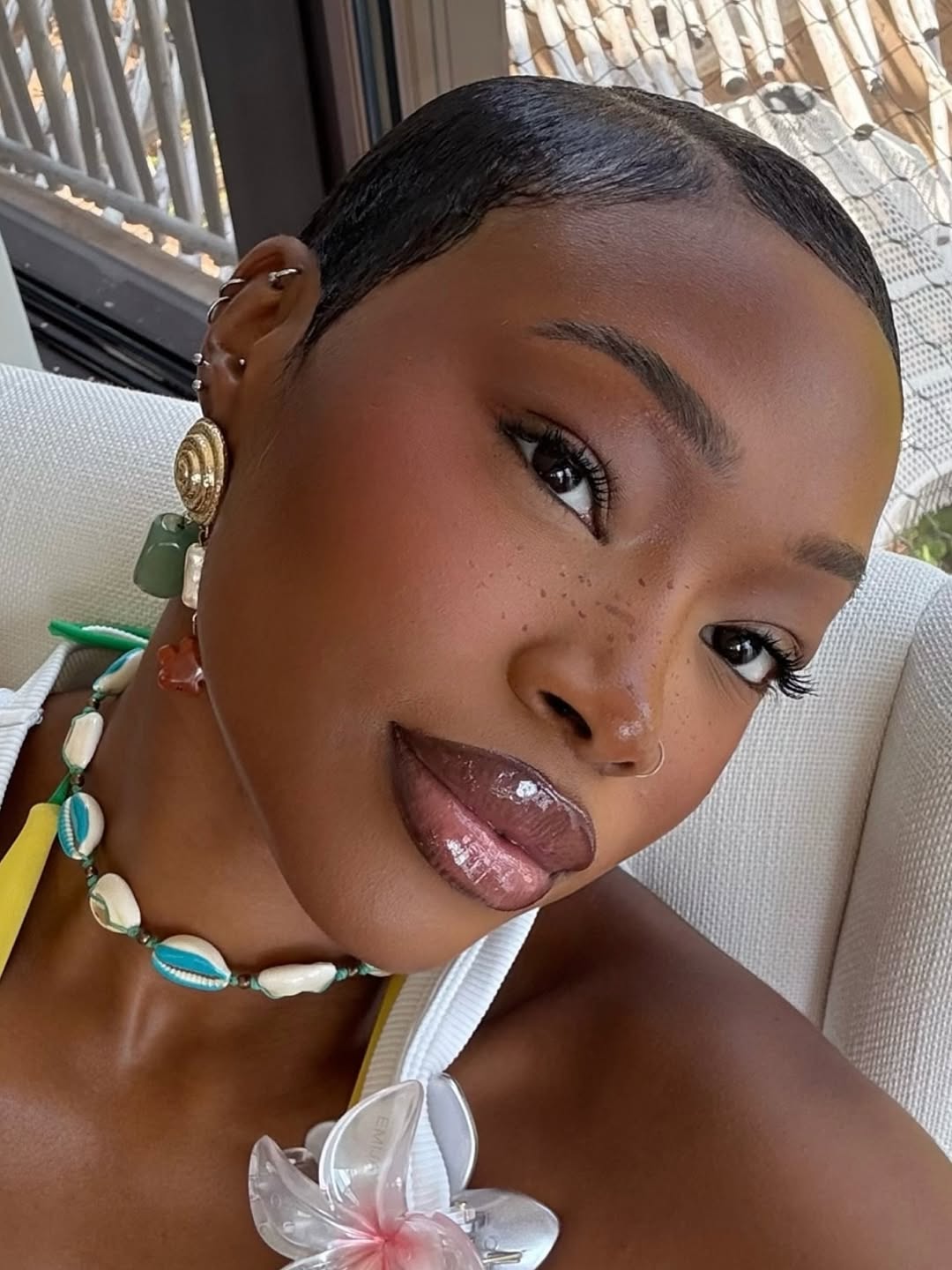 Uche Natori showing off her soft glam via Instagram 