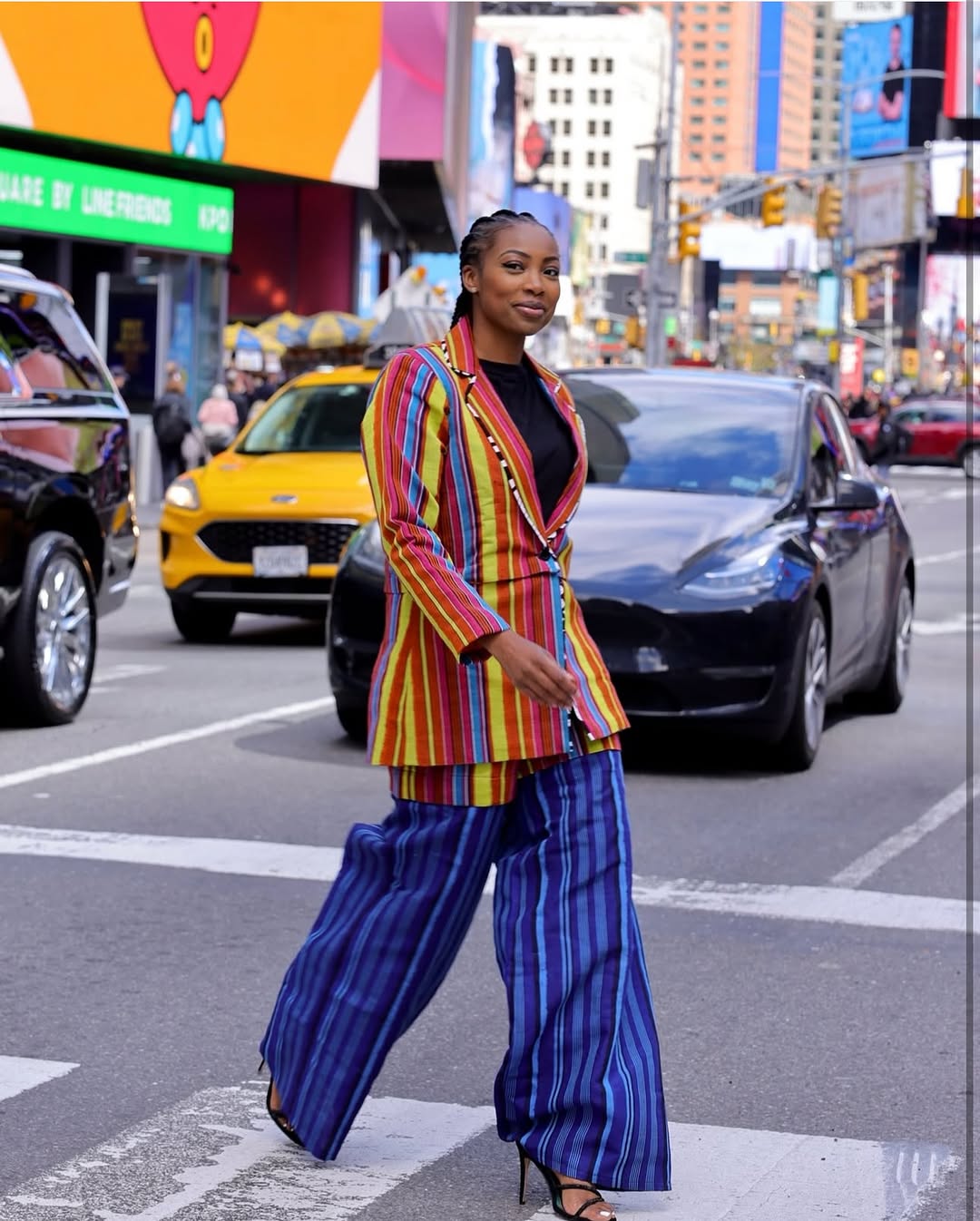  Afrocentric fashion staples - Bolanle Olukanni wearing SGTC Aso-oke deconstructed suit set via @sgtccclothing on Instagram