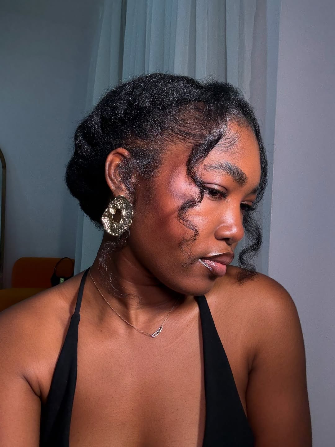 Maeve Nonye’s five-minute beauty routine via @naturalblackgirlee_ on Instagram