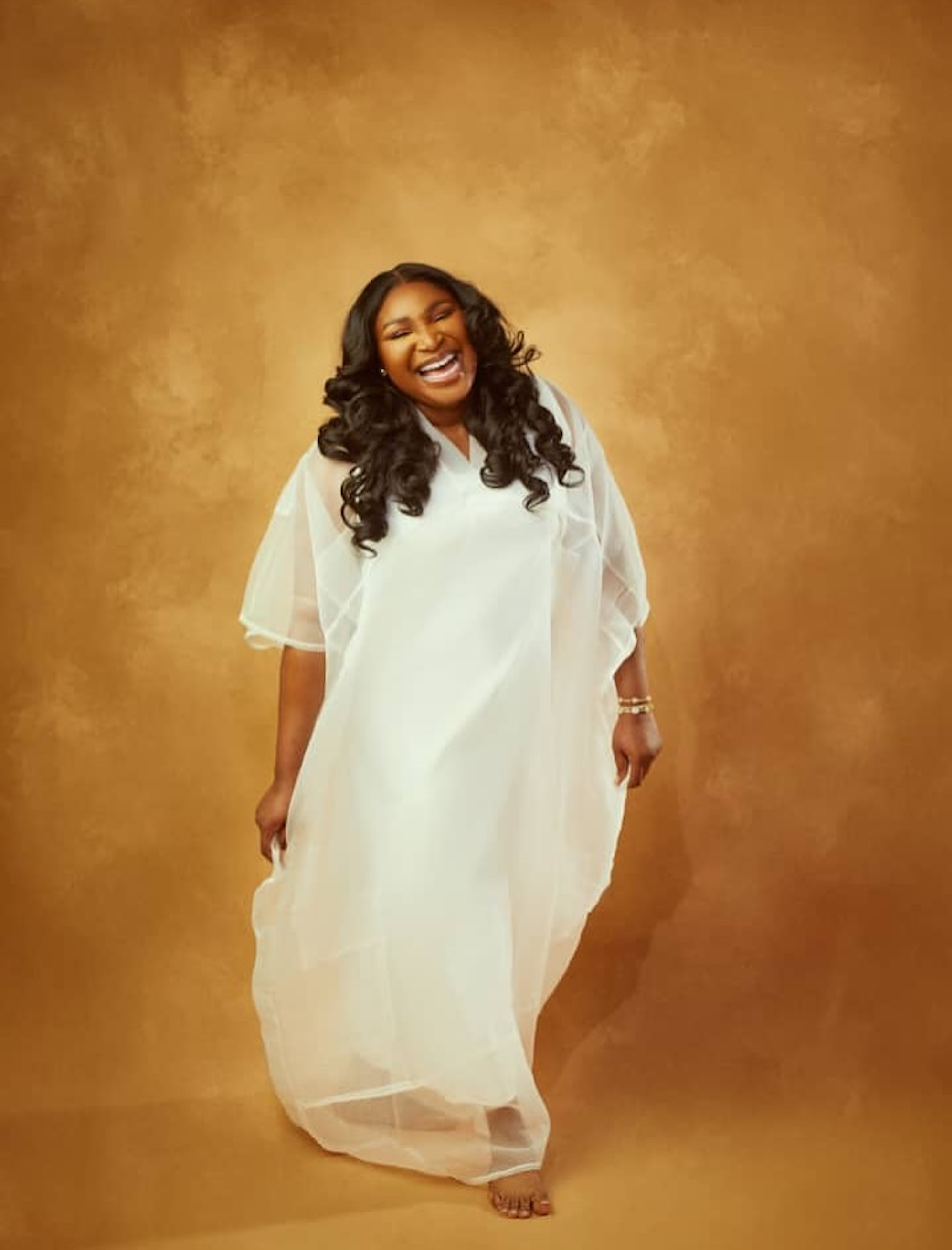 Portrait of Vivienne standing up by @vienne0d via Instagram