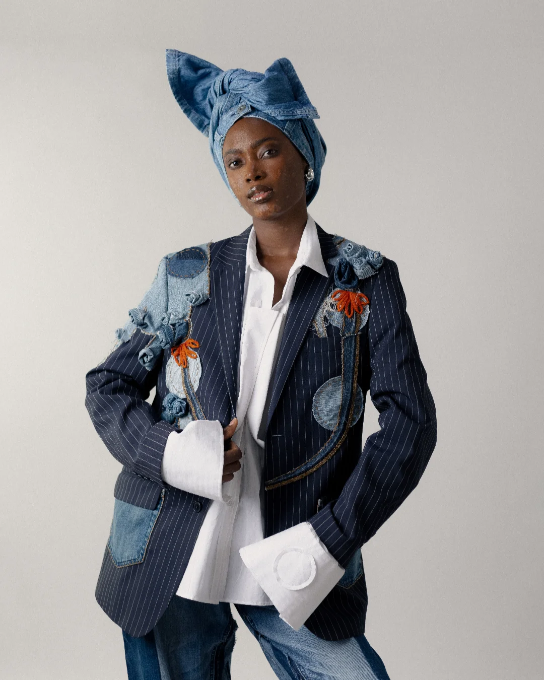 Model posing for NKWO